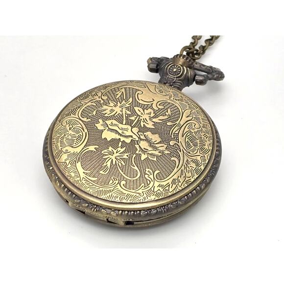 Fishing Pocket Watch – Vintage Look Perfect Angler's Gift, Bronze Detailing - Picture 5 of 10